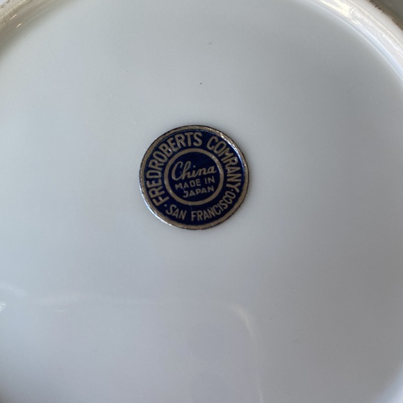 Fred Roberts Company China Cup and Saucer Made in Japan Pink Roses and Gold Trim - Picture 5 of 7